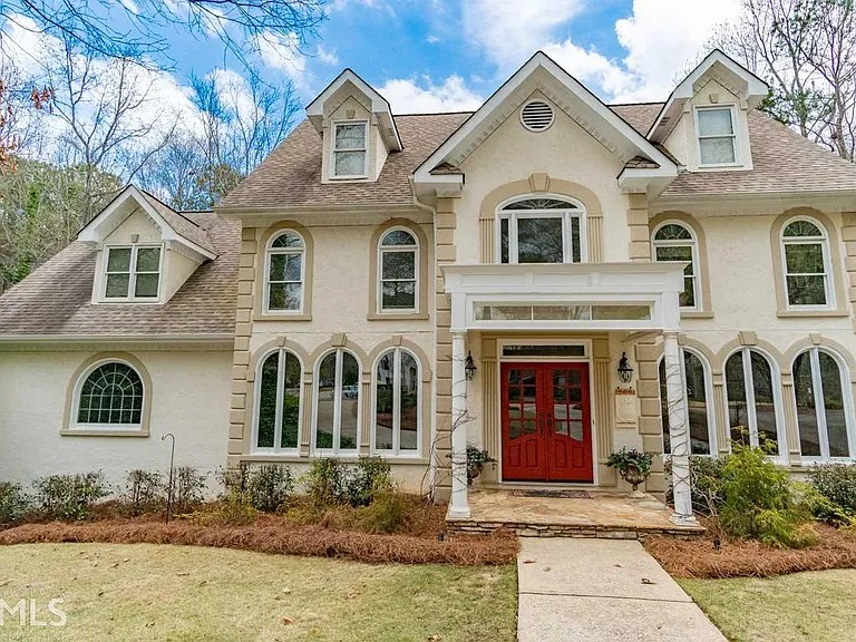 PREMIUM 6-BEDROOM HOME 10 MILES TO U.S. SOCCER NATIONAL TRAINING CENTER