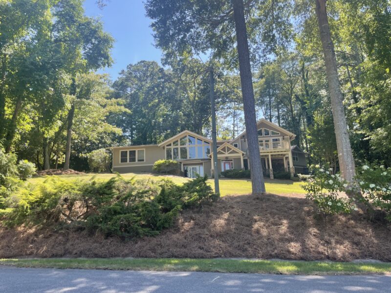 Large Home Overlooking Lake Peachtree