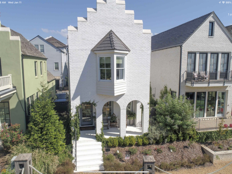 Iconic Trilith Cottage Located On Desirable Triangle Park!