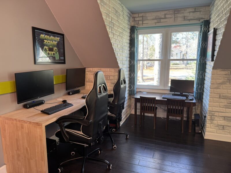 PREMIUM 6-BEDROOM HOME 10 MILES TO U.S. SOCCER NATIONAL TRAINING CENTER