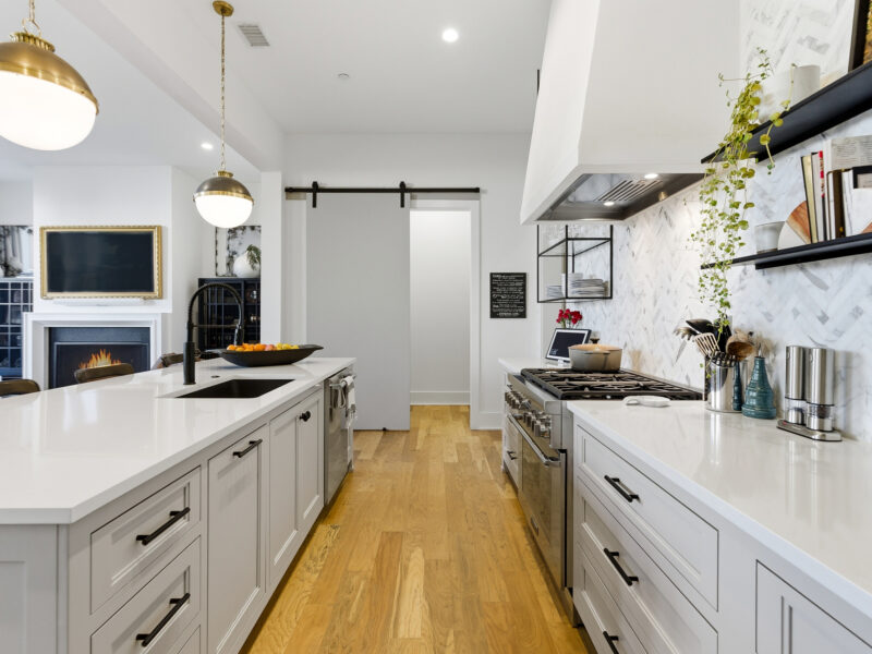 Trilith 6BR Luxury Estate Home | Steps to US Soccer HQ | Walk to Restaurants | Separate Guest House Included