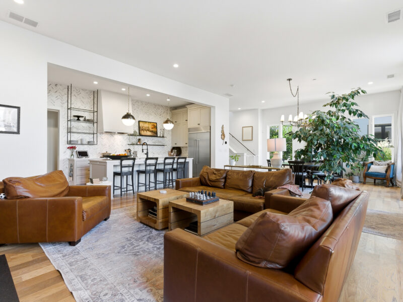 Trilith 6BR Luxury Estate Home | Steps to US Soccer HQ | Walk to Restaurants | Separate Guest House Included