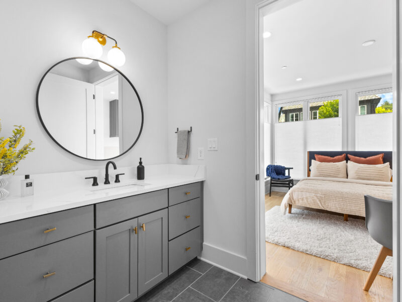 5Bd/4Bath Trilith Luxury Village Home