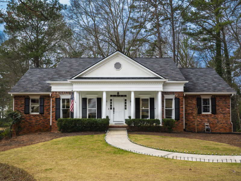Luxury Minimalist Home on Lake Peachtree