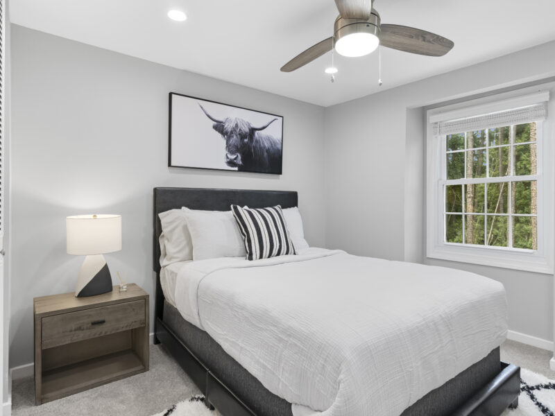 By Lake Peachtree: Casa Azul