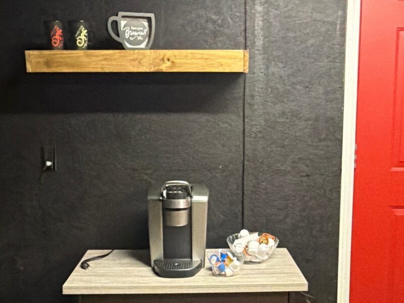 World Cup Entertainment Basement Apartment With Pool Access Near Trillith Studios.