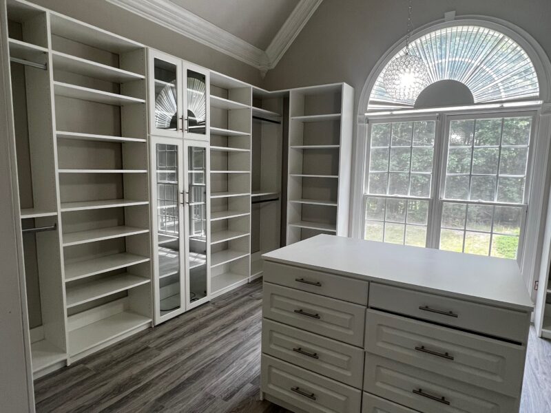 6 bedroom Home W/ Heated Pool & Pool House Minutes from Soccer Training Center Sleeps 15