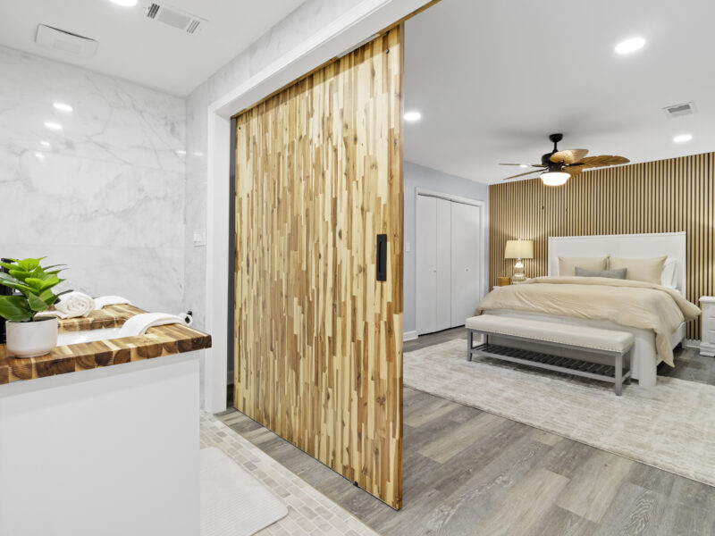 By Lake Peachtree: Casa Gris