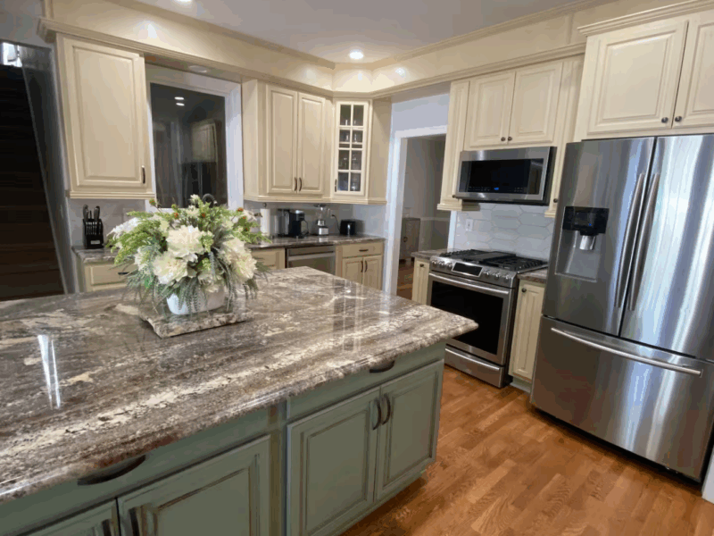 Luxury + Proximity + Comfort