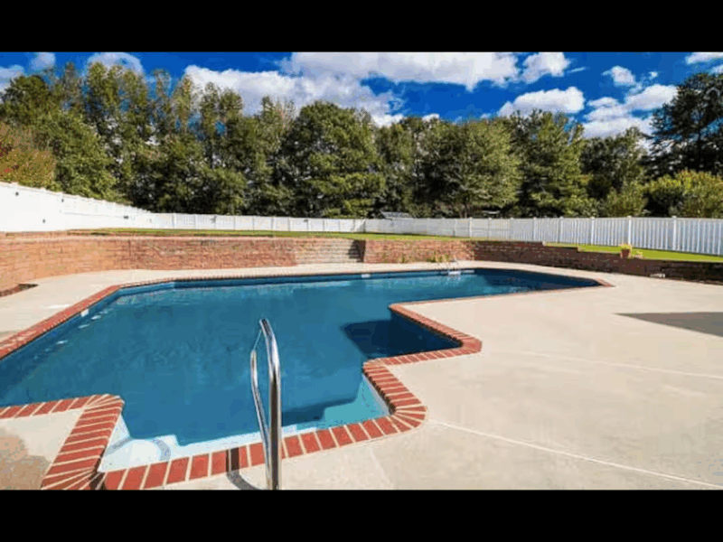 Luxury + Proximity + Comfort