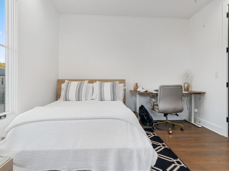 Trilith Home - Walk to Soccer Center | Near US Soccer HQ | FIFA 2026 Base | EV Charger | (Golf-cart rental separate fee)