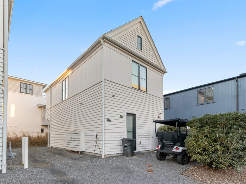 Trilith Home - Walk to Soccer Center | Near US Soccer HQ | FIFA 2026 Base | EV Charger | (Golf-cart rental separate fee)