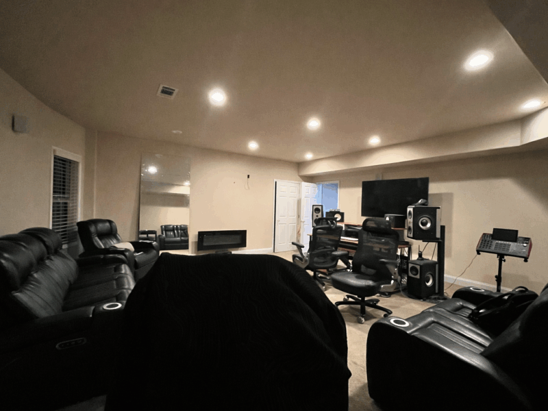 Luxury 7BR Family Retreat w/ Pool + Pool House | Near Trillith & US Soccer