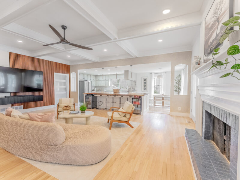 Luxury Minimalist Home on Lake Peachtree