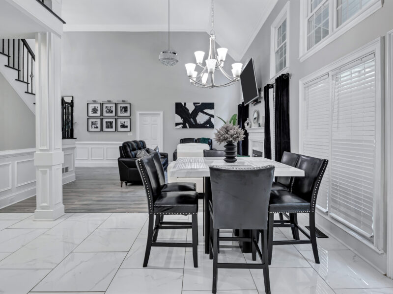 6 bedroom Home W/ Heated Pool & Pool House Minutes from Soccer Training Center Sleeps 15