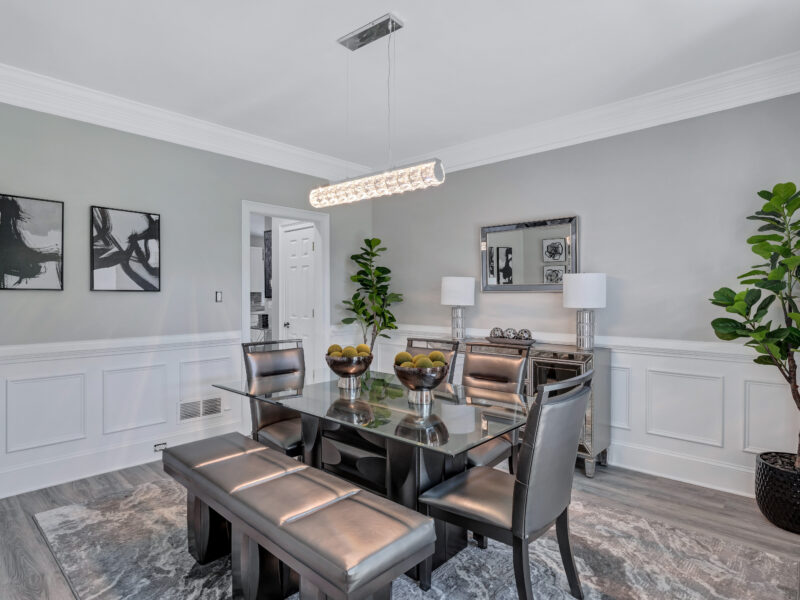 6 bedroom Home W/ Heated Pool & Pool House Minutes from Soccer Training Center Sleeps 15