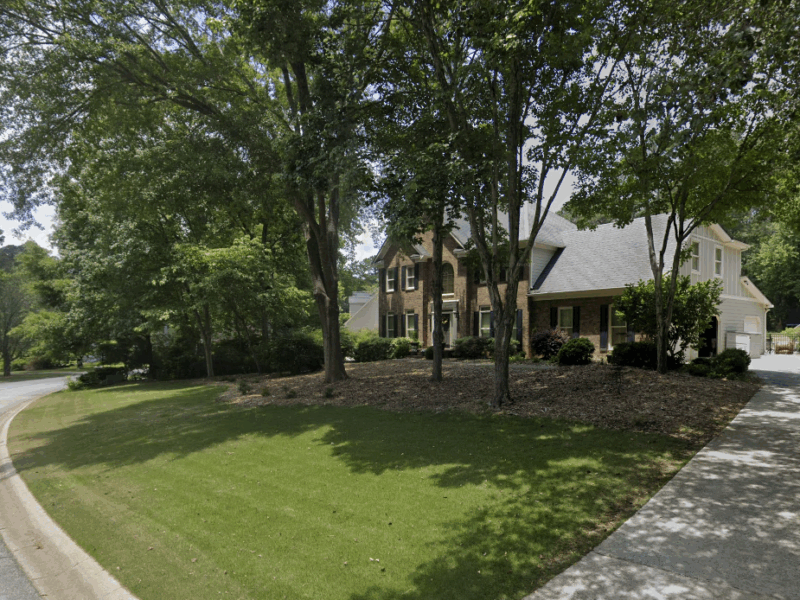 Pitchside Retreat with Pool and multiple TV's for Viewing – a spacious, World Cup haven, minutes from new U.S. Soccer National Training Center and easy drive to Atlanta’s Mercedes‑Benz Stadium