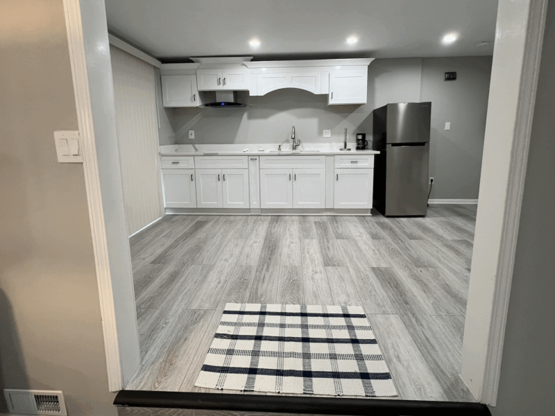 By Lake Peachtree: Casa Azul