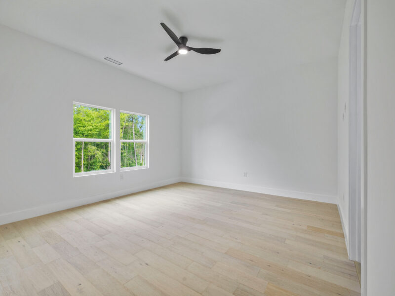 FIFA Housing & Modern Estate for Teams and Staff | Heated Pool + Theater & Gym | Sleeps 21 | Tailored Setup