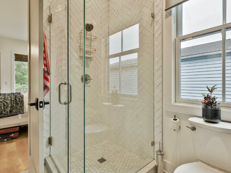 Mid-Century 3 Master Suite Haven in Trilith with Parking