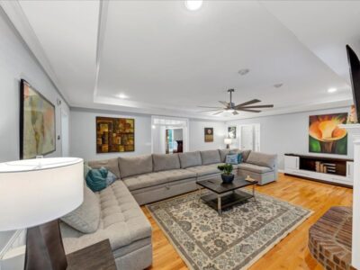 EMERALD HAVEN PREMIUM 5 BEDROOM HOME WITH EASY ACCESS TO FIFA SOCCER TRAINING CENTER AND TRILITH STUDIOS