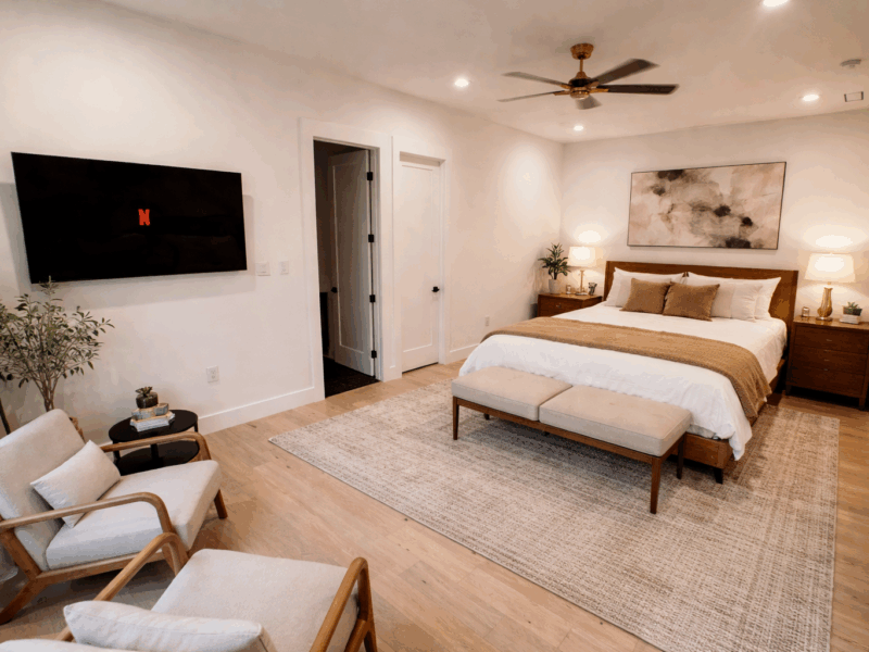 FIFA Housing & Modern Estate for Teams and Staff | Heated Pool + Theater & Gym | Sleeps 21 | Tailored Setup