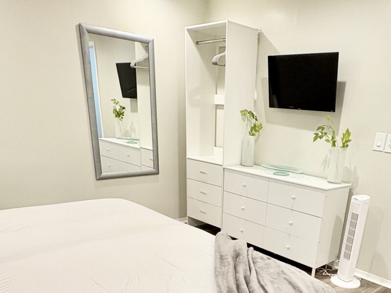 Cozy and Modern Guest Suite. Superior to a hotel room. Near Soccer HQ and Town Trilith