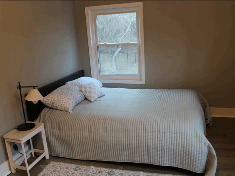 Quiet Farmhouse Near Trillith Studios, Piedmont Hospital and U.S. Soccer Training Center