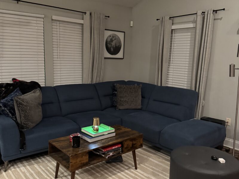 3 bedroom home 3 miles from the Benz Stadium