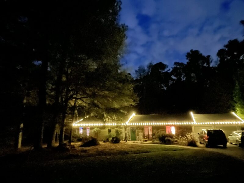 Nice and quiet 4 bedroom and 3 bathroom house on acres of land. 10 min from US soccer. 20 min from airport. 30 min from Mercedes Benz Stadium