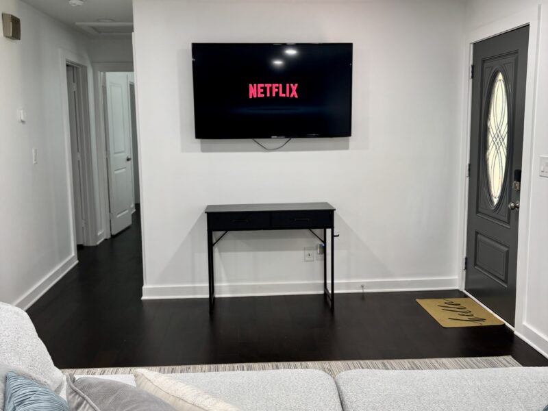 Modern Home Between Airport and Mercedez Benz Stadium