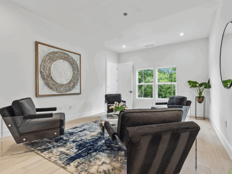 FIFA Housing & Modern Estate for Teams and Staff | Heated Pool + Theater & Gym | Sleeps 21 | Tailored Setup