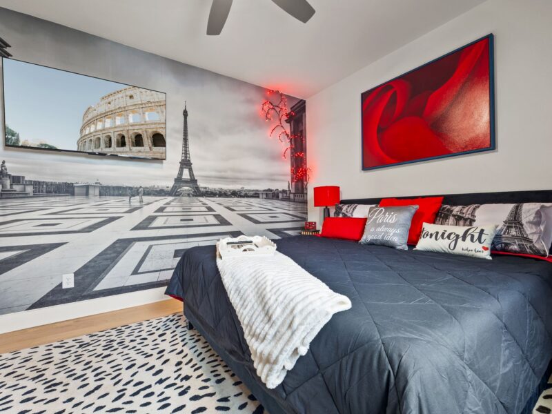 4BR 4BA ATL Home Hot Tub Game Room -5 Miles to Mercedes Benz World Cup Stadium