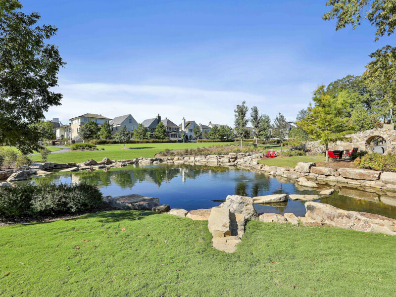 Flexible Space Sleeps 7 With Office & Views