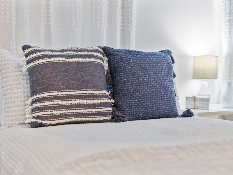 Luxury Townhome in Trilith -Steps from US Soccer Training Center, 1 Block to Pool & Restaurants & Private Oversized Courtyard!!!