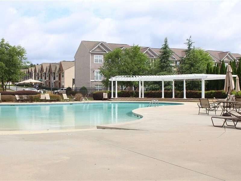 Beautiful 3 Bedroom 2.5 Bath Townhome