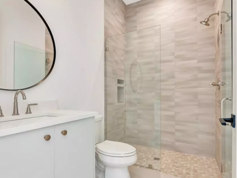 Bright Modern Retreat with Serene Natural Light in Trilith