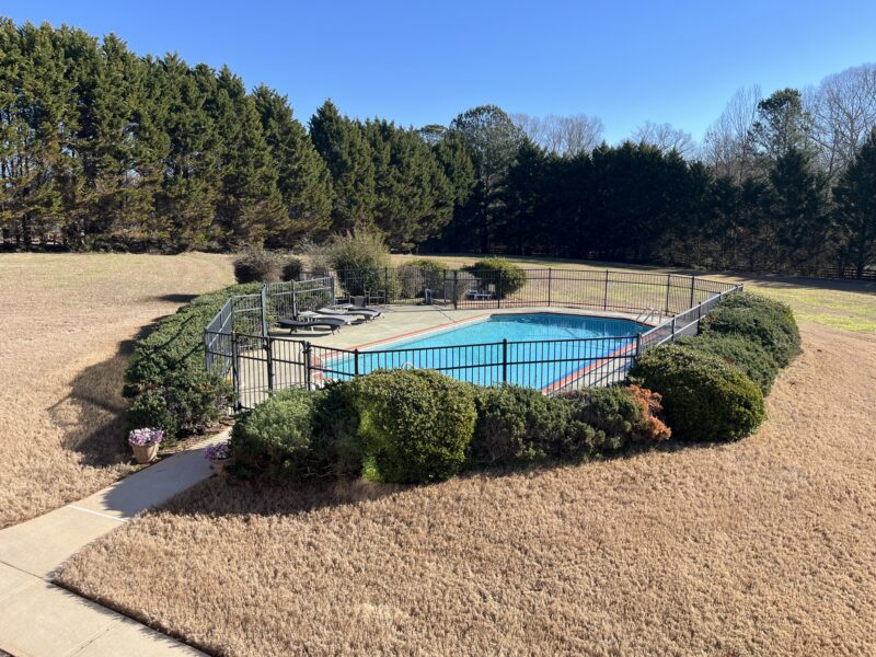 🏆 The Soccer Executive Estate: 5-Acre Compound & Pool 10 Miles to U.S. Soccer Training Center | Accommodates 14 | 6,500 Sq. Ft.