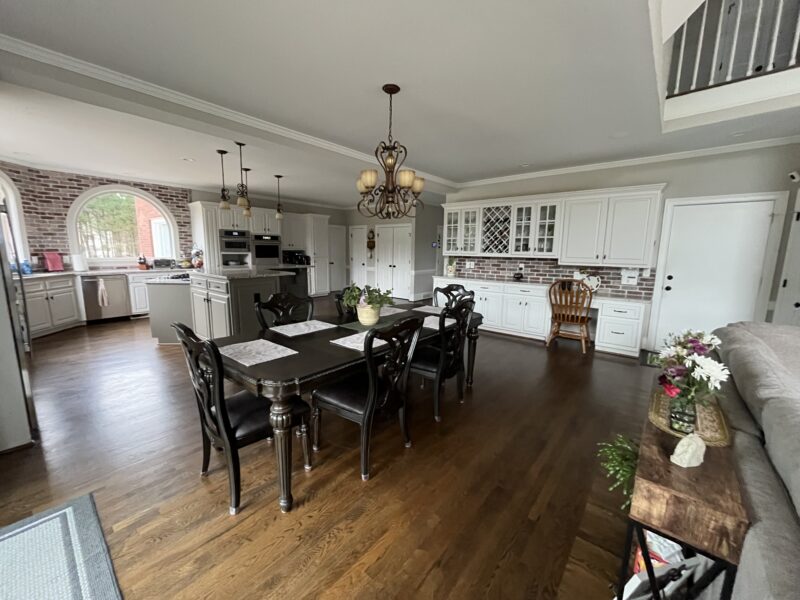 🏆 The Soccer Executive Estate: 5-Acre Compound & Pool 10 Miles to U.S. Soccer Training Center | Accommodates 14 | 6,500 Sq. Ft.