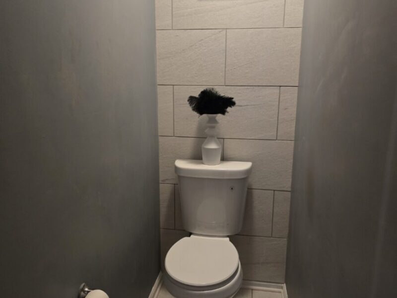 Luxury 4BR Oasis with a dedicated office ( Sleeps up to 10 ppl)