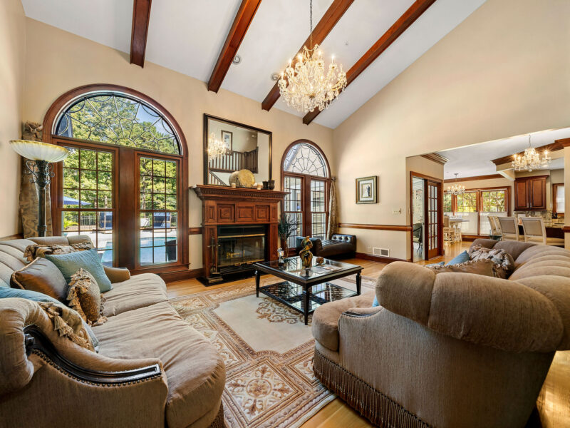 Pleasanton Courtyard Bed And Breakfast