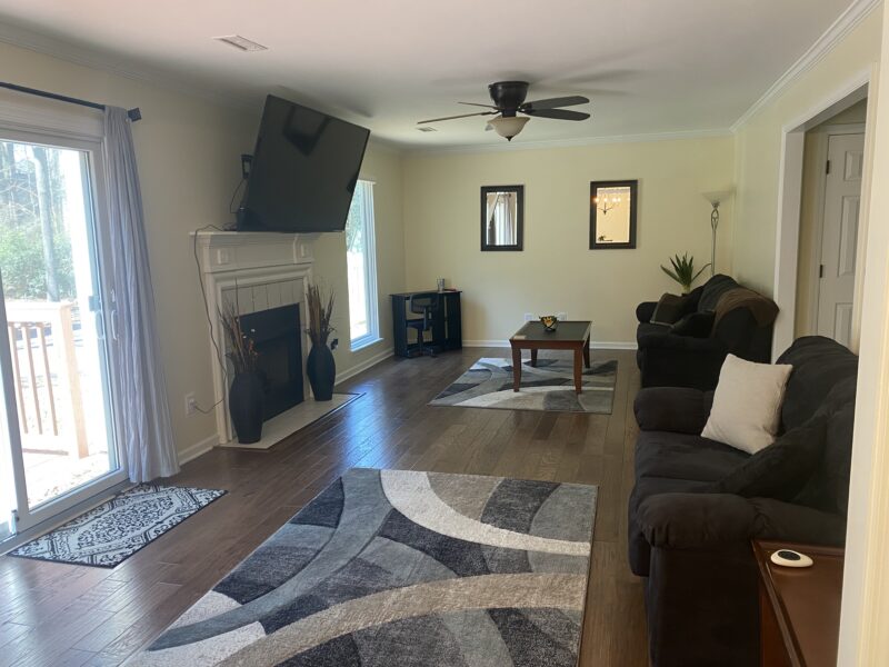 Fully Furnished Executive Home Near Atlanta- Golf Cart Access & Nature Views