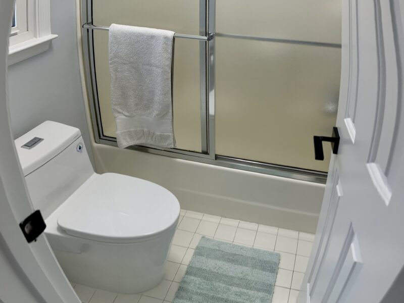 Your World Cup Oasis! | Pool & Hot Tub | Sleeps 10 in beds | 13mi to US Soccer HQ Training Ctr | 35mi to Mercedes Benz Stadium | On Cart Path System