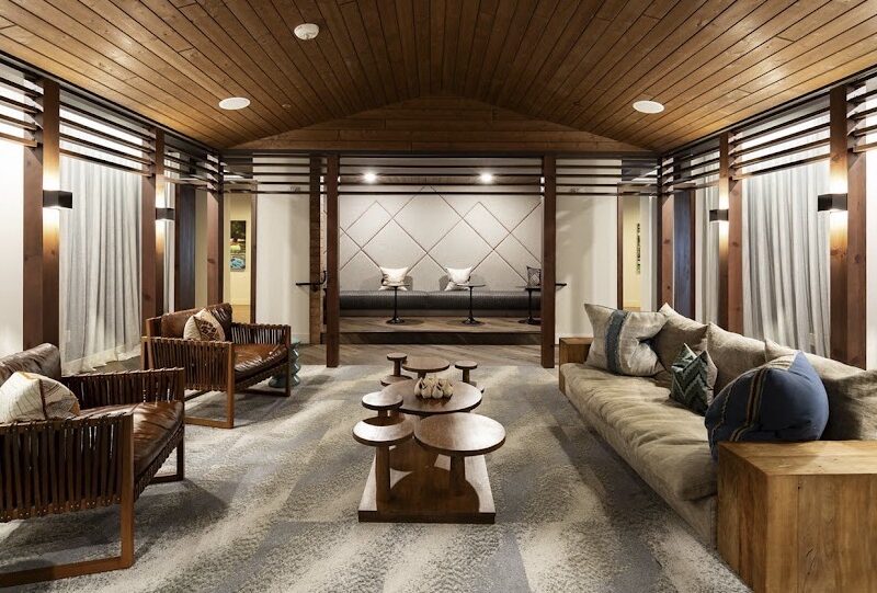 "Elite Pro-Athlete Compound: Private Chauffeur | Performance-Ready & Discreet"