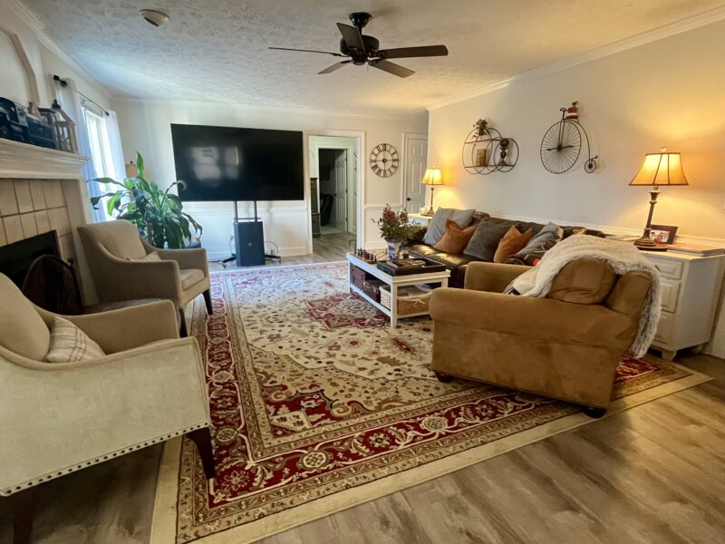 Private 2-Acre Retreat with Pool, Organic Garden, Daily Fresh Eggs | 8 Minutes to U.S. Soccer National Training Center, Trilith & Shopping Centers