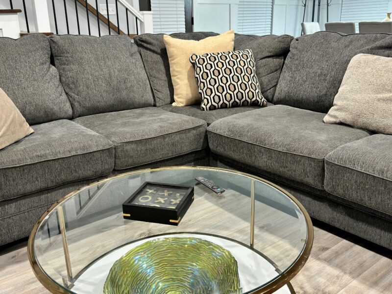 Modern townhouse near Stone Mountain. Sleeps 10.