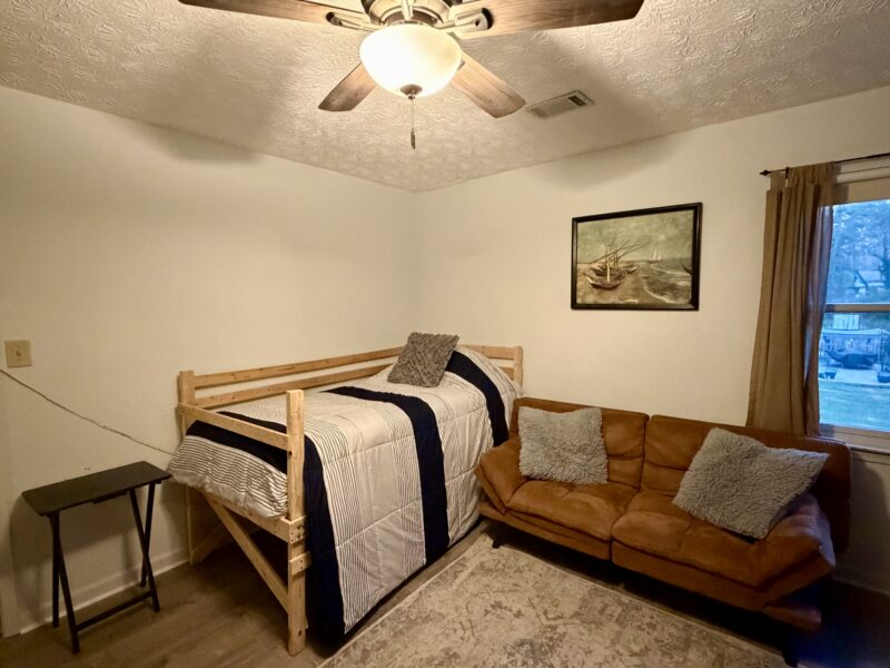 Private 2-Acre Retreat with Pool, Organic Garden, Daily Fresh Eggs | 8 Minutes to U.S. Soccer National Training Center, Trilith & Shopping Centers