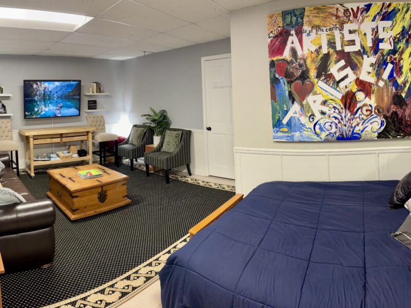 Private 2-Acre Retreat with Pool, Organic Garden, Daily Fresh Eggs | 8 Minutes to U.S. Soccer National Training Center, Trilith & Shopping Centers