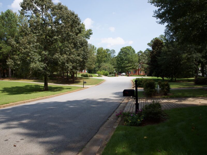 Peachtree City home w heated salt water pool near Trilith and Arthur M Blank Soccer Training Center