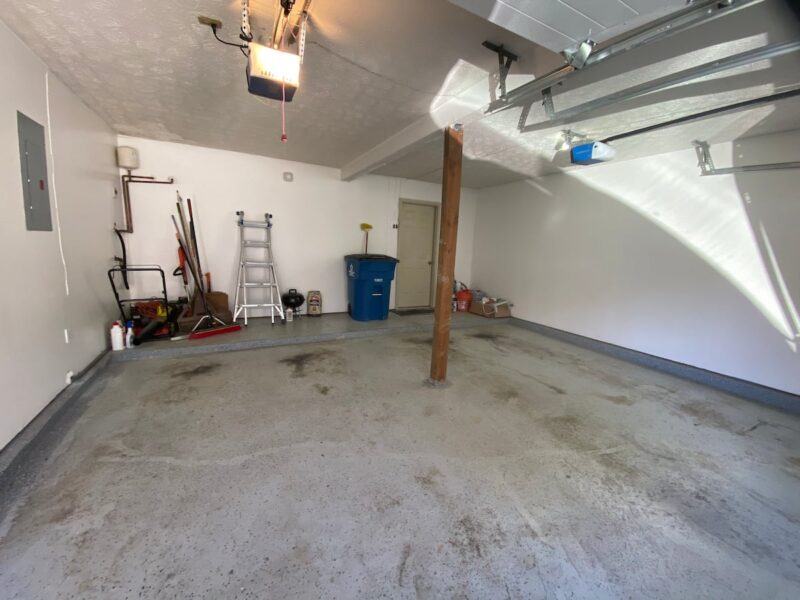 Fully Furnished Executive Home Near Atlanta- Golf Cart Access & Nature Views